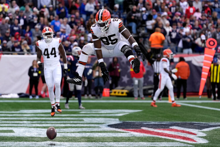 Browns go into bye week with problems to solve